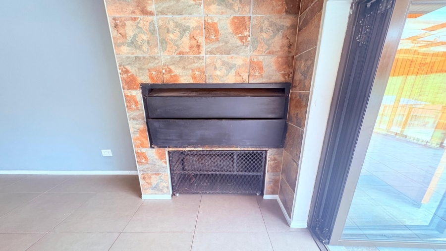 3 Bedroom Property for Sale in Hartenbos Central Western Cape